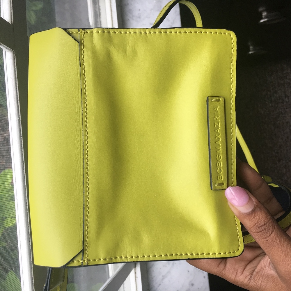BCBGMAXZARIA BAG